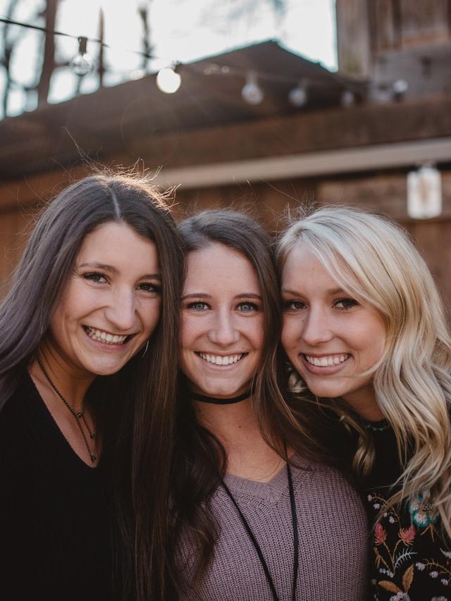 How Earth Signs Interact with Other Elements