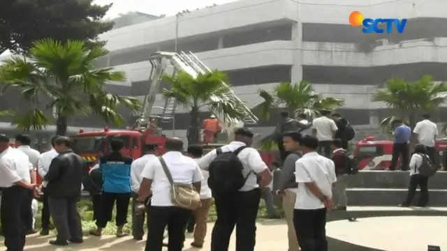 Kebakaran di Gedung Kemendes PDTT Diduga Akibat Korsleting Listrik