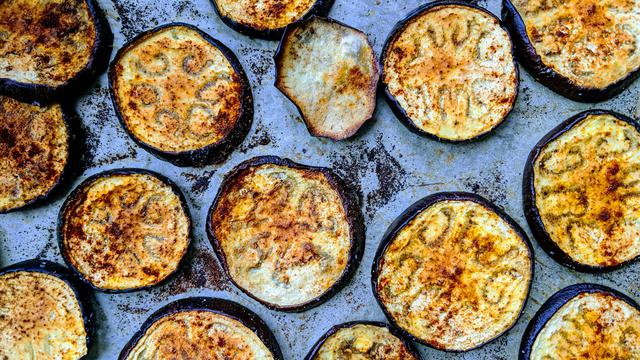 [Bintang] Resep Terong Bakar Penyet untuk Menu Makan Malam