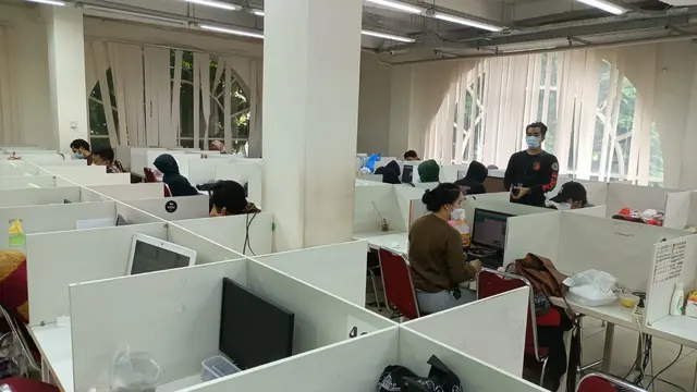 Polisi Kembali Gerebek Kantor Pinjaman Online Ilegal di Cipondoh, Tangerang