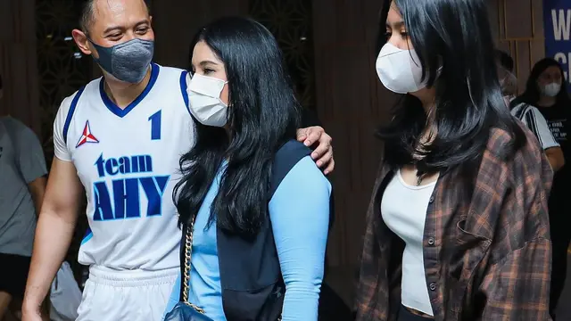 Bugar di Usia 43 Tahun, Ini 6 Potret Agus Yudhoyono Main Basket