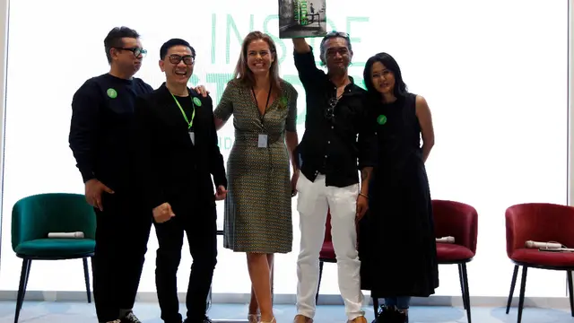 Karya seniman Indonesia