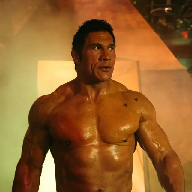 The Smashing Machine Review: Dwayne Johnson's Transformation in Mark Kerr's Biopic