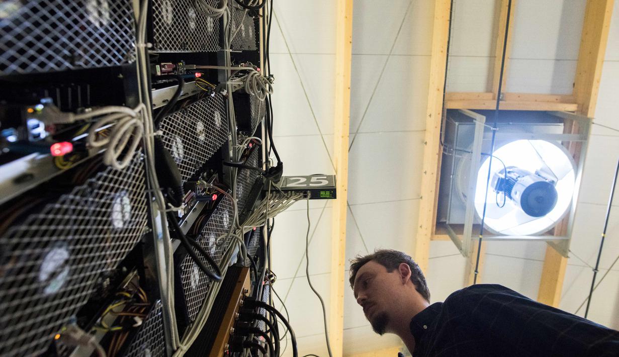 Bitcoin Farming Rig - Arbittmax