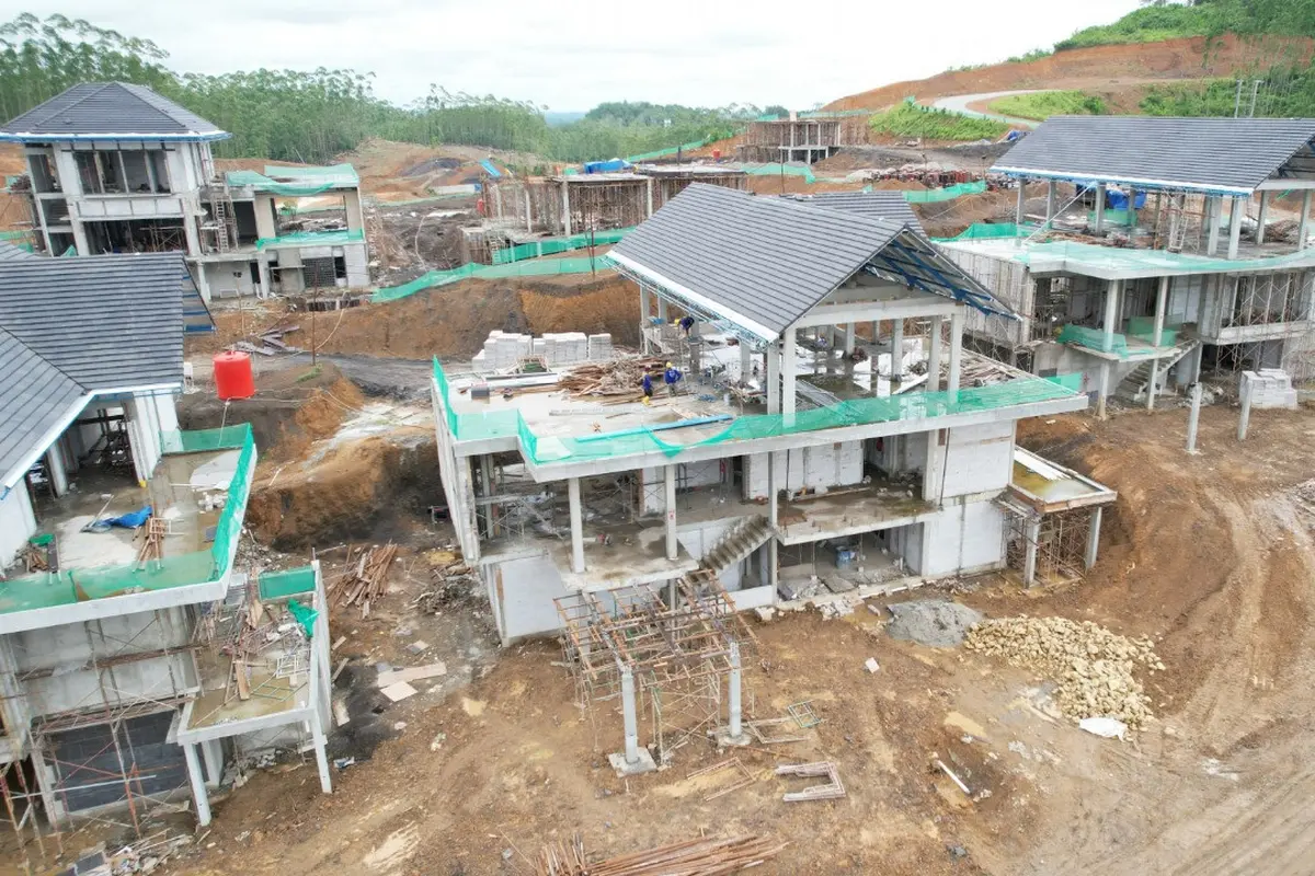 Update terbaru pembangunan rumah atau hunian bagi para menteri di Ibu Kota Nusantara (IKN), Kalimantan Timur selesai pada Juli 2024. (Dok Kementerian PUPR)