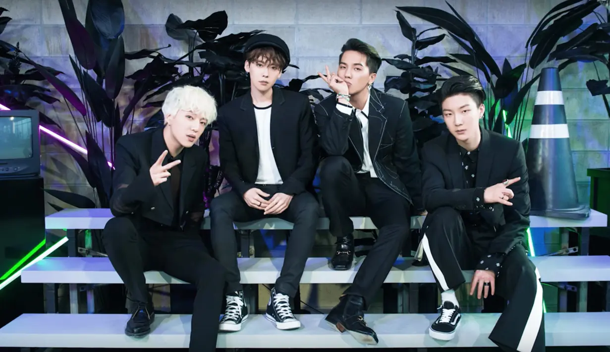 Dulu para personel WINNER memang harus berkerja keras untuk mengumpulkan uang. Namun sayangnya sampai sekarang utang mereka masih belum lunas. (Foto: Soompi.com)