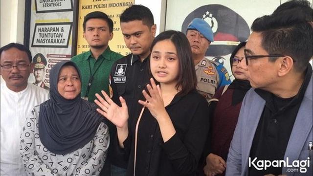 Cabut Laporan, Ini 5 Potret Haru Pertemuan Syifa Hadju dan Orangtua Pelaku Pengancam