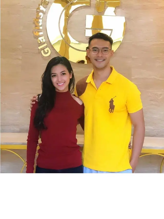 Jarang Terlihat di Layar Kaca, Ini 6 Potret Terbaru Sylvia Fully