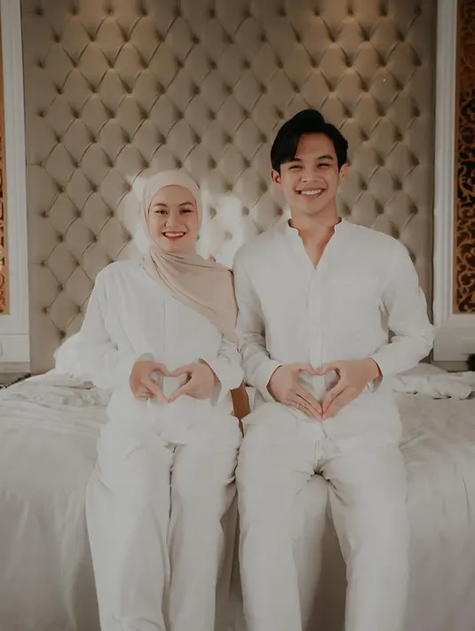 Dinda Hauw dan Rey Mbayang (Instagram/dindahw)