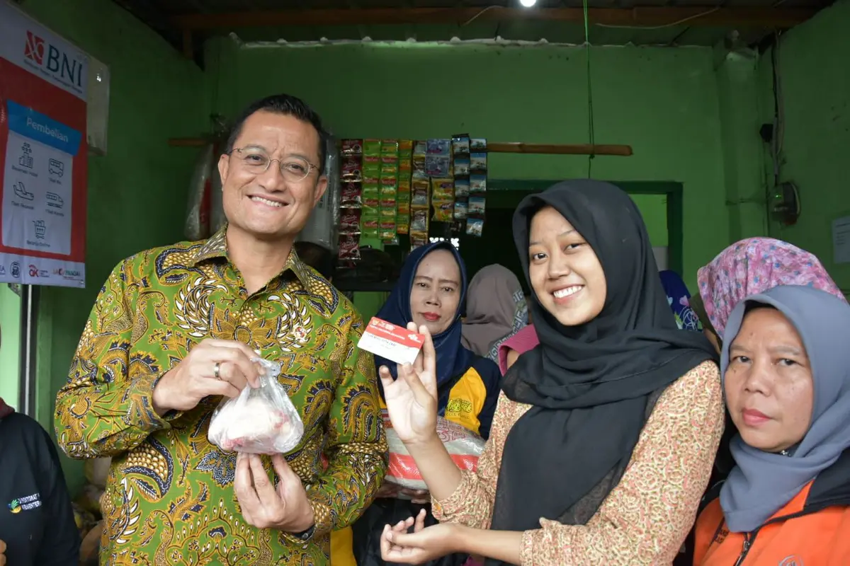 Sidak ke Bogor dan Cianjur, Mensos Cek Kesiapan Implementasi Program Sembako