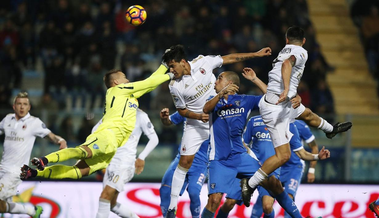 Kemenangan atas tuan rumah Empoli membuat AC Milan kini bercokol di peringkat dua klasemen sementara Serie A Italia. (AFP/Marco Bertorello)