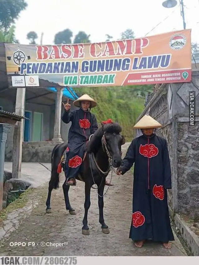 Heboh Ultraman Vs Akatsuki, Ini 6 Potret Cosplay yang Bikin Ngakak