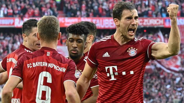 Foto: Pesta Pora Pemain Bayern Munchen usai Kembali Meraih Juara Bundesliga 2021 / 2022