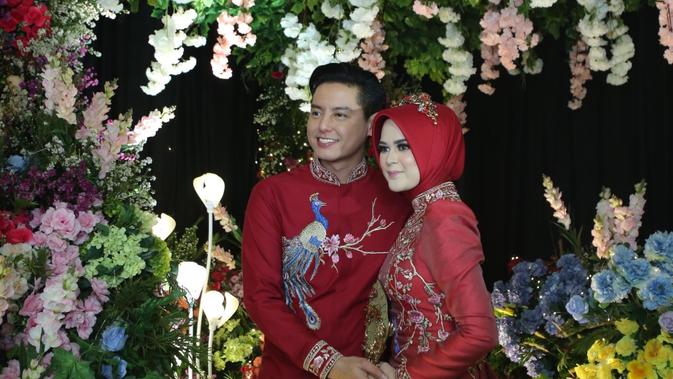 Pesta Resepsi Cut Meyriska Dan Roger Danuarta Bernuansa Internasional News Entertainment Fimela Com