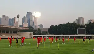 Suasana latihan Timnas Indonesia di Stadion Madya GBK, Jakarta, Minggu (7/6/2026). (Bola.com/Hery Kurniawan)