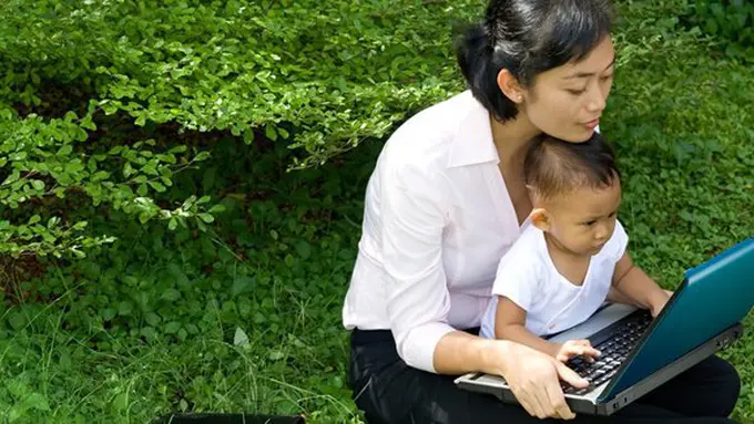 Tips biar anak nggak kecanduan gadget./Copyright shutterstock.com