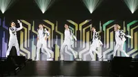 Onew Berulang Tahun Jadi Aksi Tak Terlupakan SHINee di Jepang