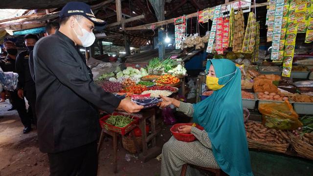 Banyuwangi kini kembali menjadi zona oranye.