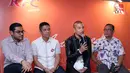 Marcell Siahaan mengatakan jika di album keenam ini ia keluar dari zona nyaman-nya dalam bermusik. Ia tak lagi mengambil Andi Rianto dan Tohpati sebagai musisi yang terlibat pada penggarapan album. (Galih W. Satria/Bintang.com)