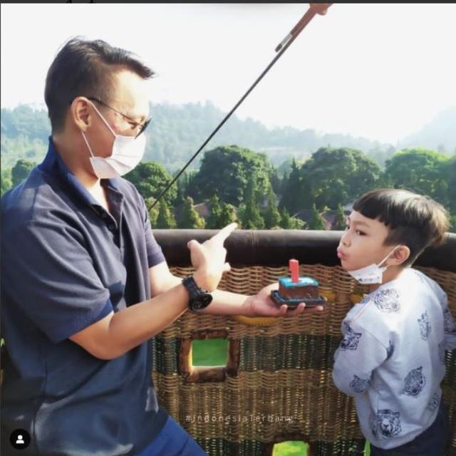 Tak Perlu Jauh ke Cappadocia, Rasakan Sensasi Naik Balon Udara di Subang