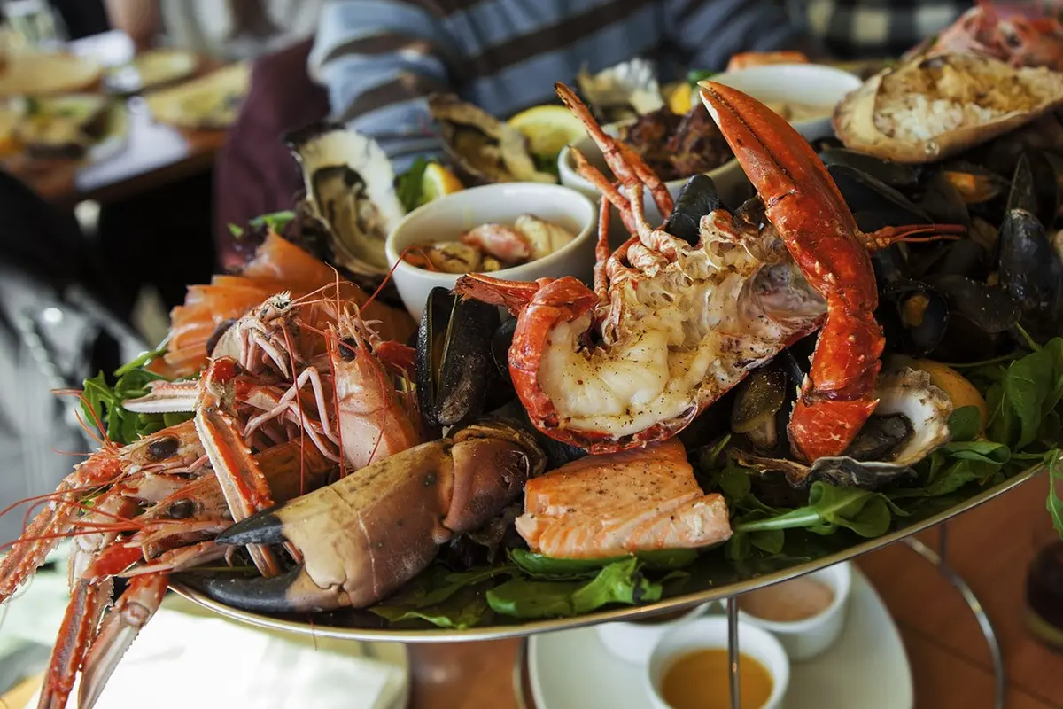 Seafood, makanan laut.