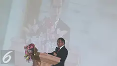 Direktur Pemasaran PT Antam Hari Widjajanto menyampaikan kata sambutan dalam acara grand launching produk jasa depositori logam mulia Berencana Aman Kelola Emas (Brankas) di Jakarta, Senin (11/4). (Liputan6.com/Immanuel Antonius)