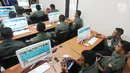 Suasana pelatihan drone bagi prajurit TNI di PT Farmindo Inovasi Teknologi, Sentul, Bogor, Jawa Barat, (19/4). Selain membuat drone untuk TNI dan Basarnas, perusahaan ini juga mendidik para calon pilot drone. (Merdeka.com/Arie Basuki)
