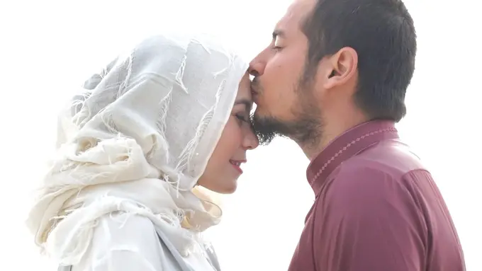 [Bintang] Boy Hamzah dan Rina Amalia