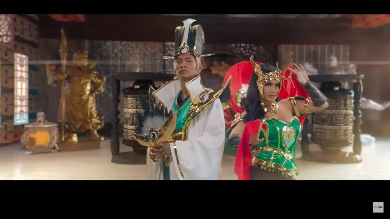 Potret Penampilan Young Lex Dalam Video Klip 'Raja Terakhir'