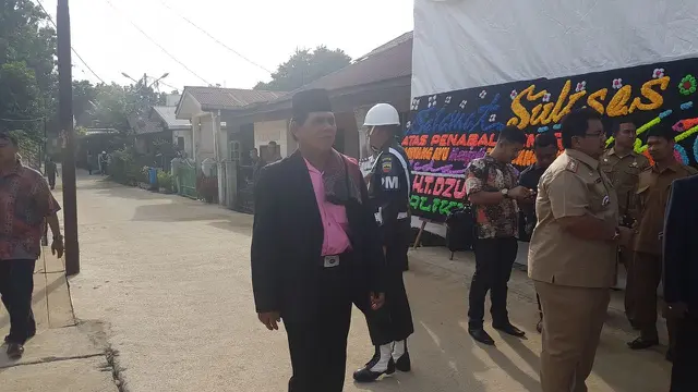 baju tamu