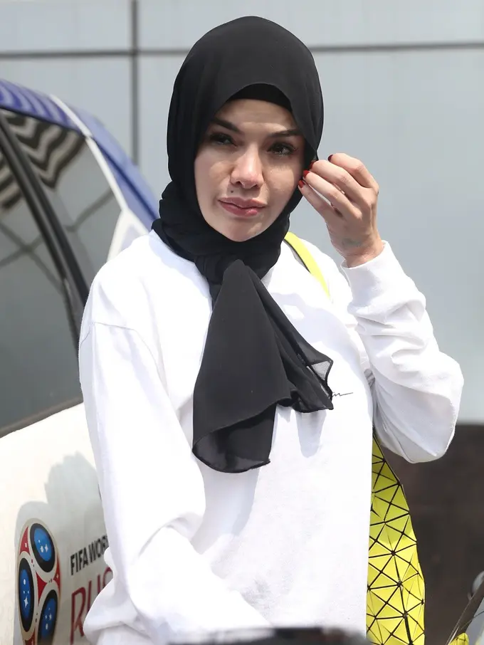 [Bintang] Nikita Mirzani