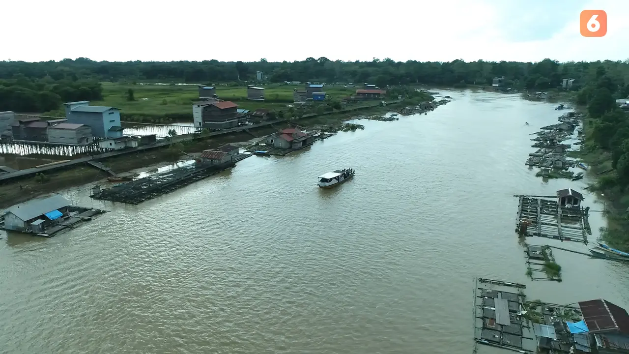 Restoran Terapung Kutai Kartanegara