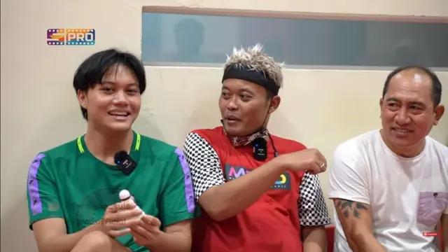 7 Momen Kebersamaan Sule dengan Calon Besan, Main Badminton Bareng