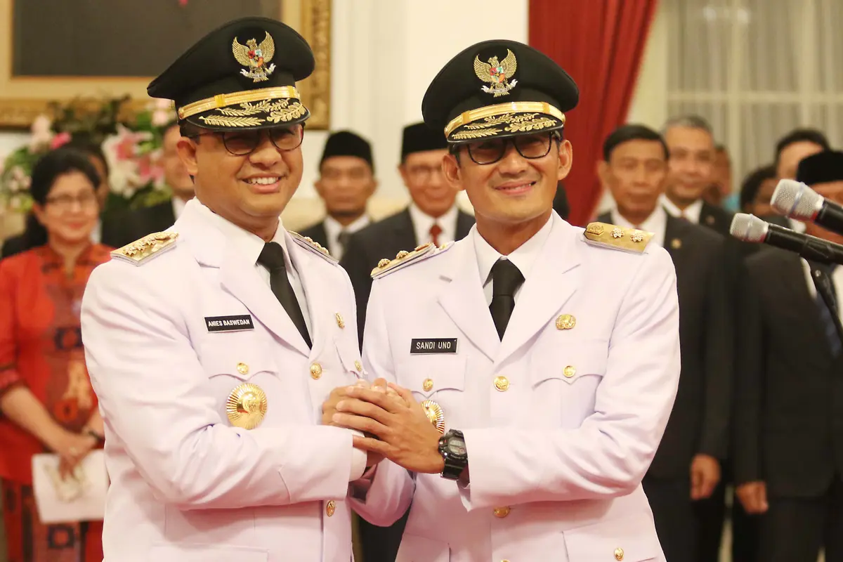 Sah Dilantik, Anies-Sandi Resmi Pimpin DKI Jakarta