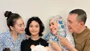 Di usia nya yang akan menginjak remaja, Bilqis pun tampil semakin cantik mirip dengan ibundanya, Ayu Ting Ting. [@ayutingting92]