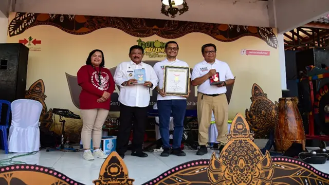 Ribuan Petani di Nganjuk Panen Melon DAVINA F1 Secara Serentak, Torehkan Rekor MURI