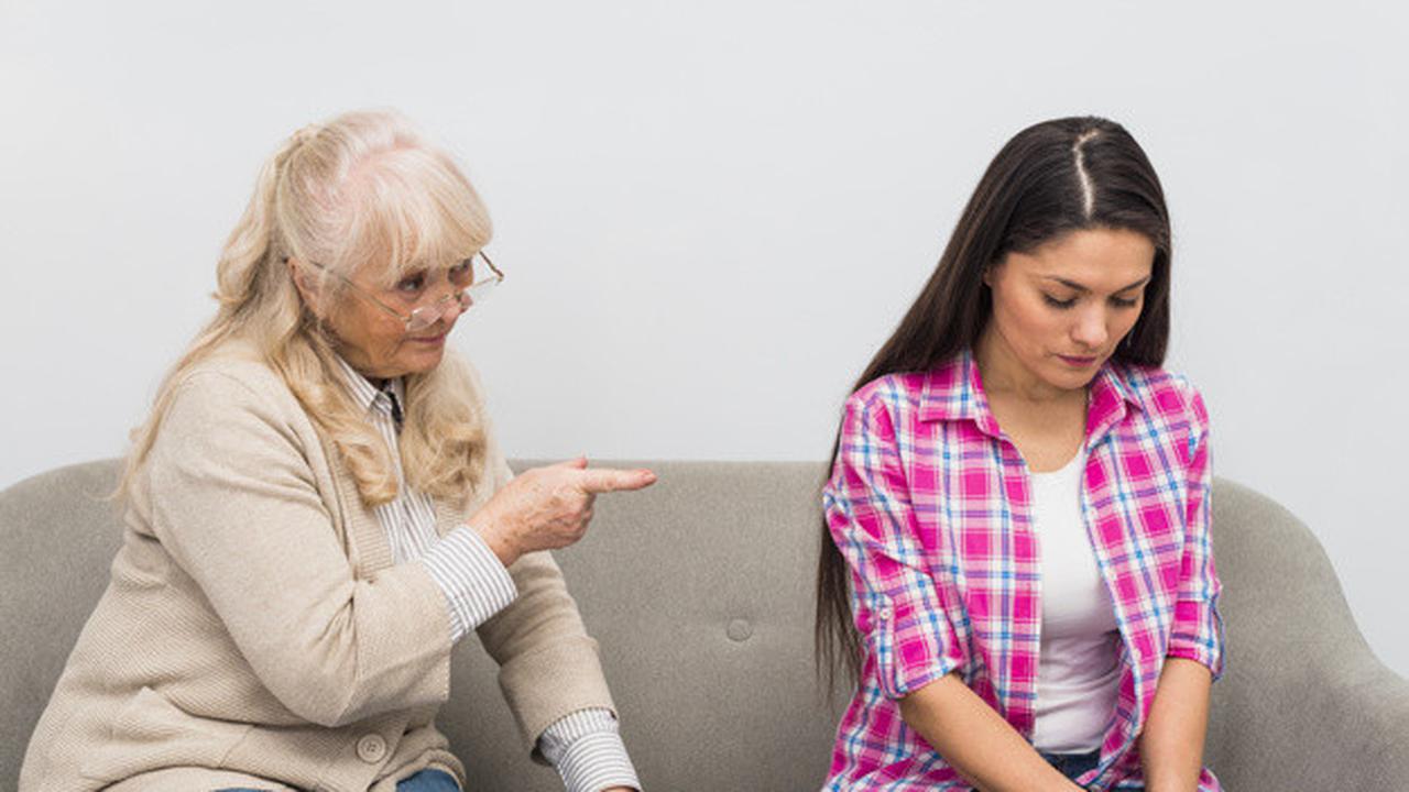 Orang Marah Pasti Ada Sebabnya. Tidak Terkecuali Ketika Orang Tua Marah ke Anaknya. Namun, Orang Tua Perlu Tahu Bahwa Marah-Marah pun Bisa Berdampak Terhadap Kesehatan Mental Anak. (Photo on Freepik)