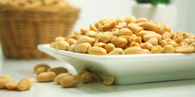 Ngemil kacang bisa turunkan berat badan/copyright Pixabay.com/forwimuwi73