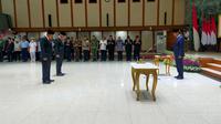 Penjabat (Pj) Gubernur DKI Jakarta Heru Budi Hartono resmi melantik Joko Agus Setyono sebagai Sekretaris Daerah (Sekda) DKI Jakarta. (Dok. Istimewa)