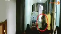 [VIDEO] Detik-detik Serangan Al Qaeda di Kemenhan Yaman