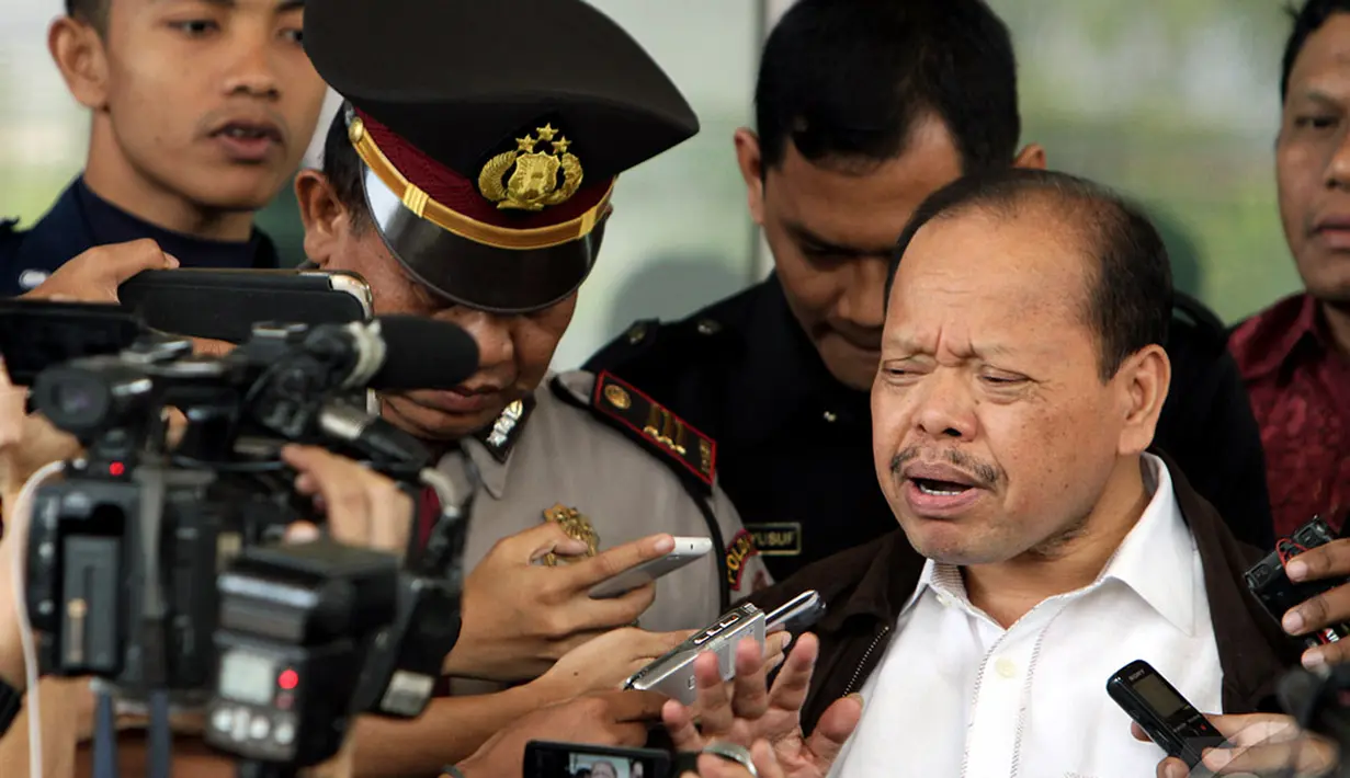 Sutan yang satu partai dengan Jero itu mengatakan belum tahu persoalan yang akan ditanyakan tim penyidik KPK kepadanya,  Jakarta, Rabu (17/9/2014) (Liputan6.com/Faisal R Syam)