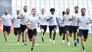 Para pemain Juventus berlari saat latihan jelang laga final Liga Champions di Stadion Juventus, Turin, Senin (29/5/2017). Juventus akan berhadapan dengan Real Madrid pada laga final. (EPA/Alessandro Di Marco)