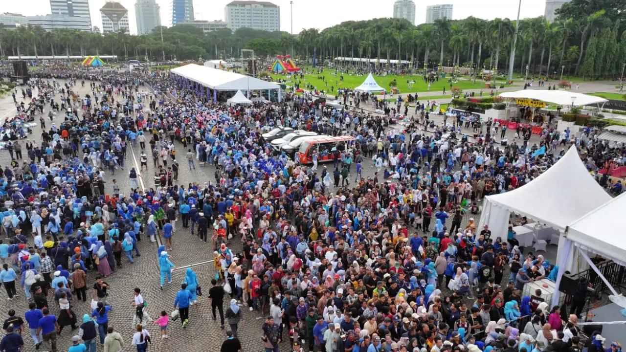 Pasar Murah di Monas