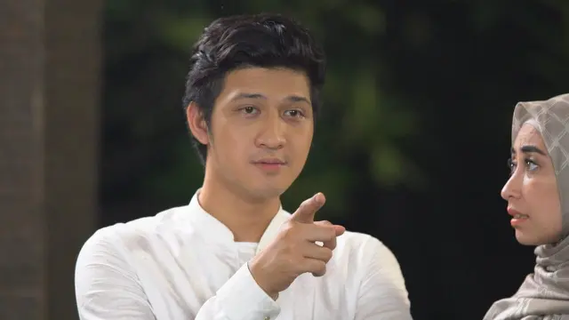 Kisah Cinta Anak Tiri