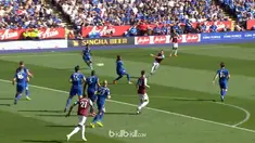 Berita video momen gol indah Mark Noble untuk West Ham United pada Premier League 2017-2018. This video presented by BallBall.