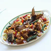 ilustrasi tumis ikan asap/Rosdaniar/Shutterstock