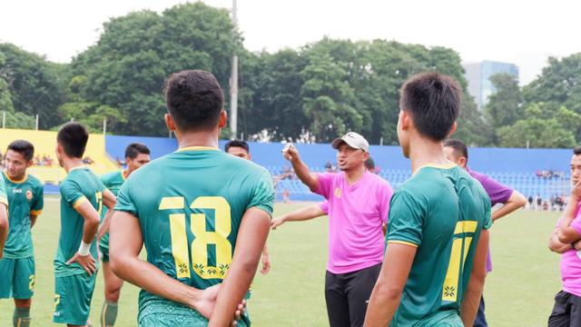 Pelatih Sriwijaya FC Rahmad Darmawan