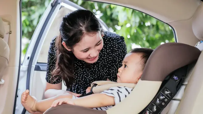 Tips Mengajak Si Kecil Perjalanan Jauh Pertama Kali, Apa Saja yang Harus Disiapkan?