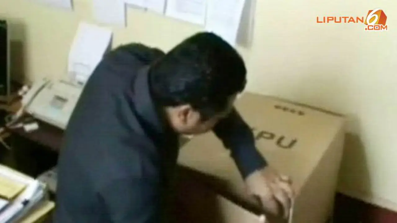 bilik-suara-140111c.jpg
