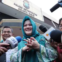 Anak raja dangdut Rhoma Irama, Ridho Rhoma ditangkap aparat Satuan Reserse Polres Jakarta Barat pada Sabtu (25/3) di kawasan, Jakarta Barat. Kini mendekam di Polres Jakarta Barat. (Deki Prayoga/Bintang.com)